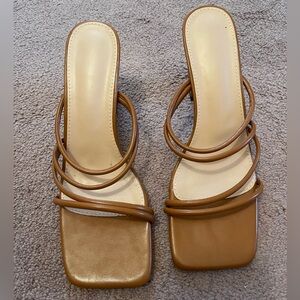 Leather Open Toe Chunky Heeled Mule Sandals